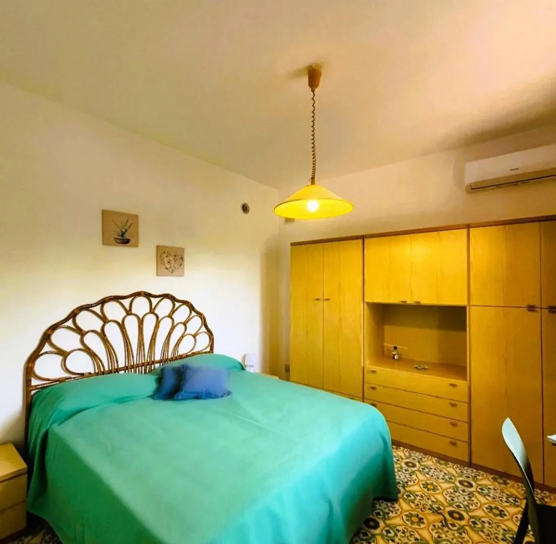 Holiday home Casa A Mare La Stalletta Palermo
